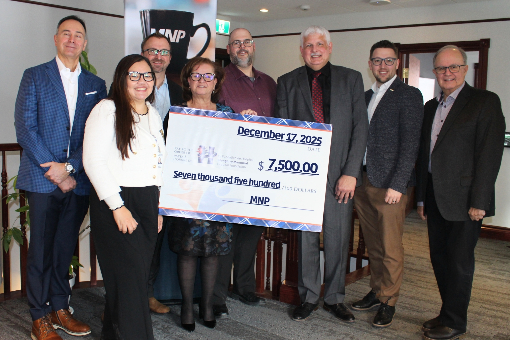 MNP fait un don de 7 500 $ &agrave; la Fondation de l&rsquo;HGMH pour la campagne du tomodensitom&egrave;tre de l&rsquo;H&ocirc;pital Glengarry Memorial