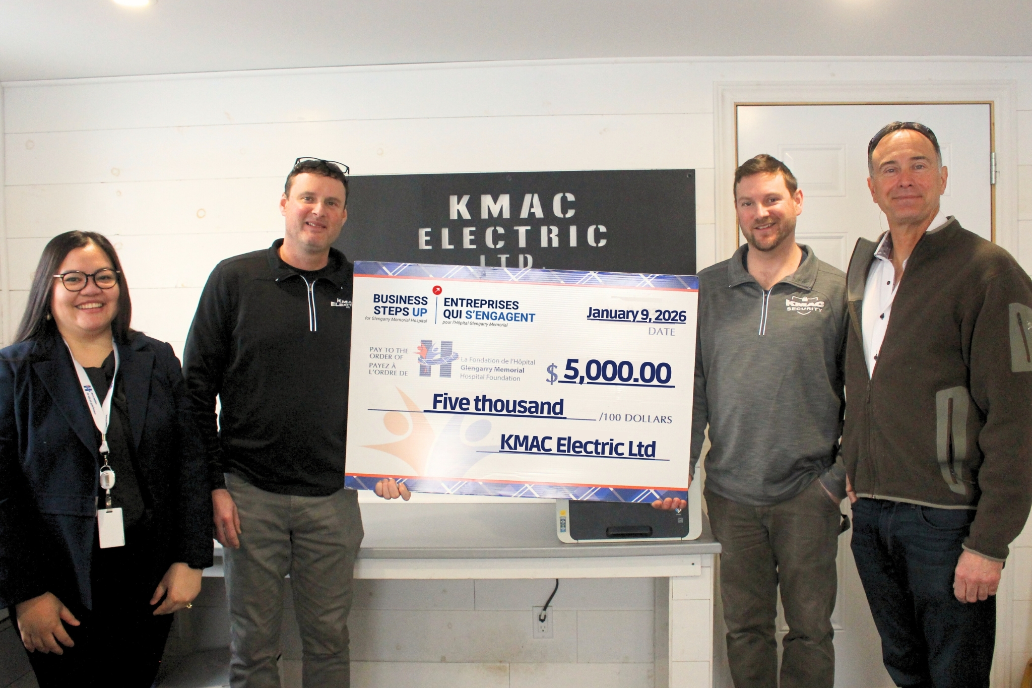 KMAC Electric soutient les soins de sant&eacute; locaux gr&acirc;ce &agrave; la campagne pour le scanner CT de l&rsquo;HGMH